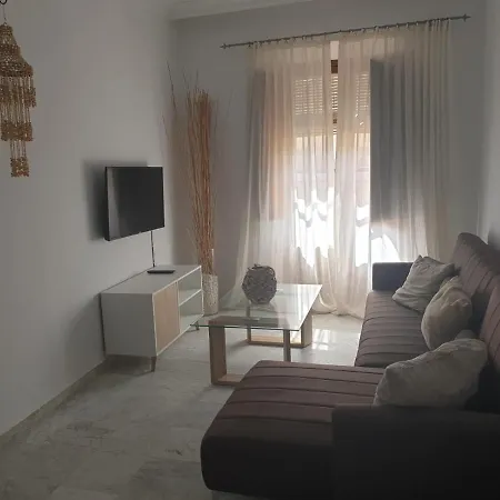 Dona Lola Corner Apartment *