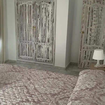 Dona Lola Corner Apartment Seville